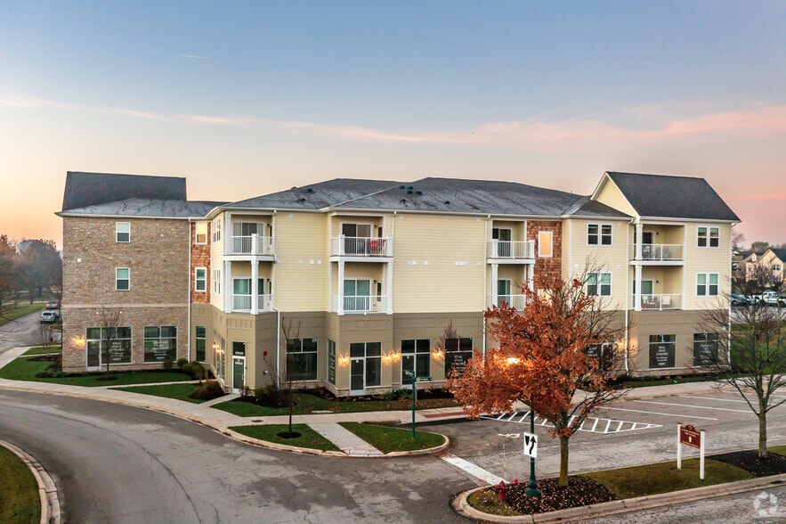 More Photos Of 39w201 Herrington Blvd, Geneva Apartments For Lease