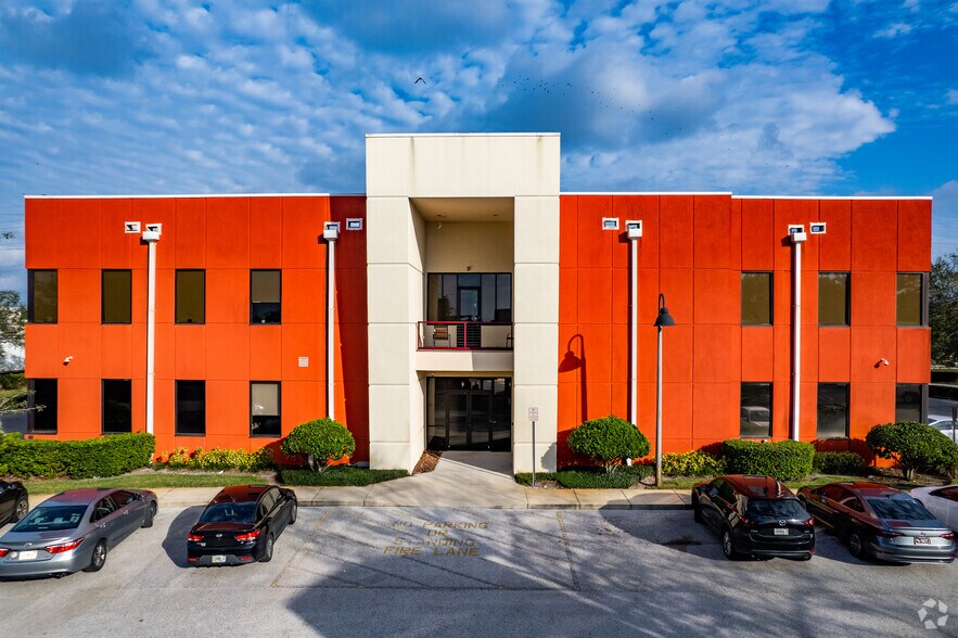 More Photos Of 1071 S Sun Dr, Lake Mary Medical For Lease