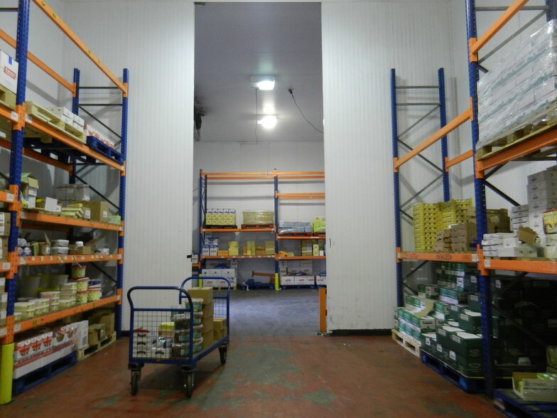 More Photos Of Hospital Fields, York Service For Lease