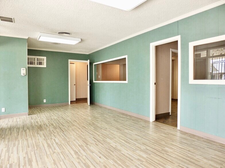 More Photos Of 830 Atlantic Ave, Long Beach Medical For Sale