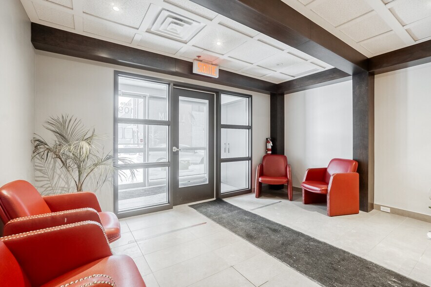 More Photos Of 259 Boul Saint-Joseph, Gatineau Office For Lease