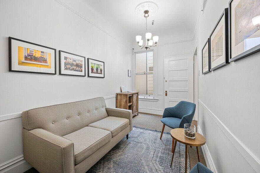 More Photos Of 2250 Union St, San Francisco Storefront Retail Office For Lease