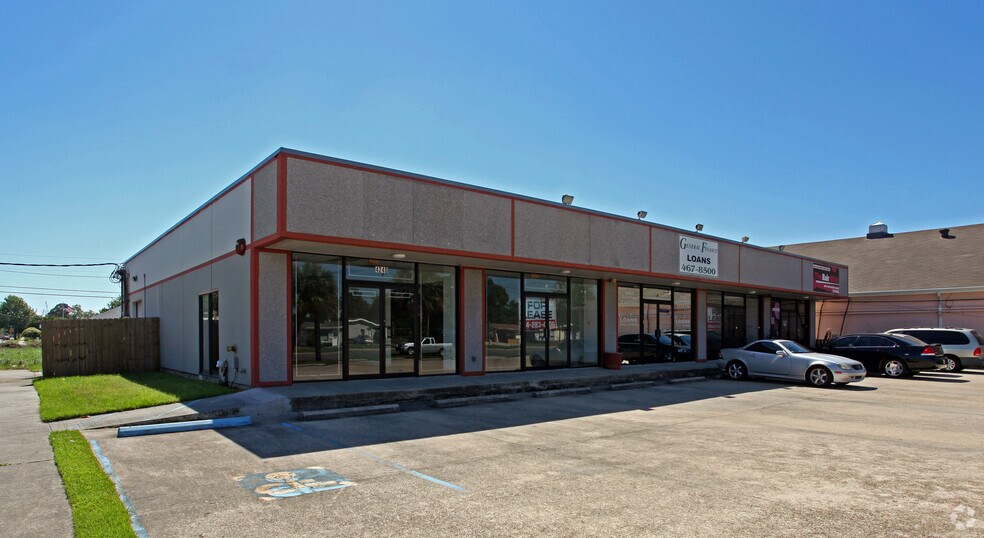 More Photos Of 4240 Williams Blvd, Kenner General Retail For Lease