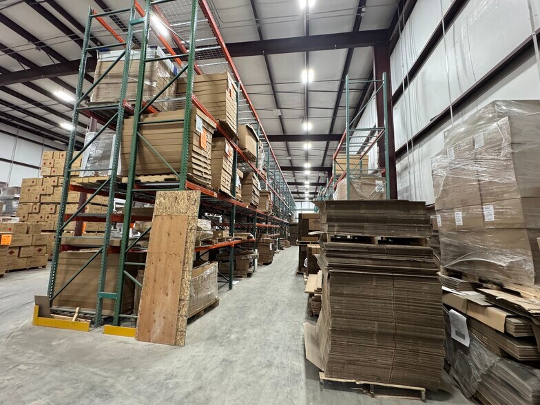 More Photos Of 248 Brighton Rd, Andover Warehouse For Sale