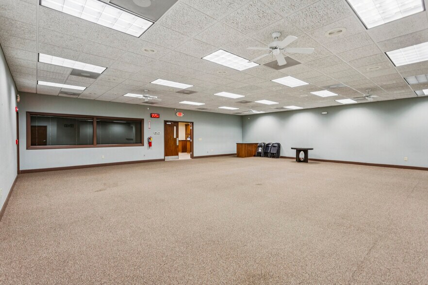 More Photos Of 1184 Davis Pl NW, Atlanta Religious Facility For Sale