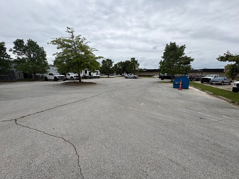 More Photos Of 208 Commercial Ave, Lowell Warehouse For Lease