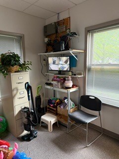More Photos Of 4050 Britt Farm Dr, Lafayette Office For Lease