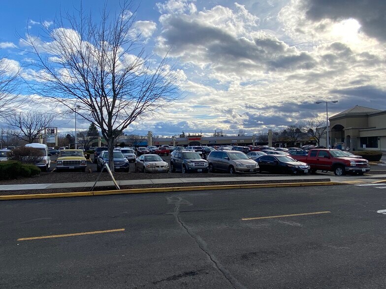 More Photos Of 1600-1648 Plaza Way, Walla Walla Unknown For Lease