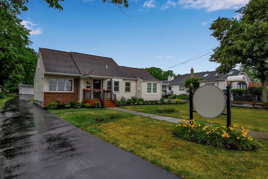 Primary Photo Of 3925 N Buffalo St, Orchard Park Storefront Retail Office For Sale