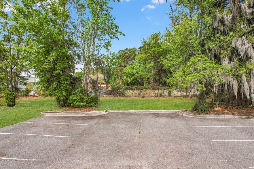 More Photos Of 301 Rowland Rd, Savannah Land For Sale
