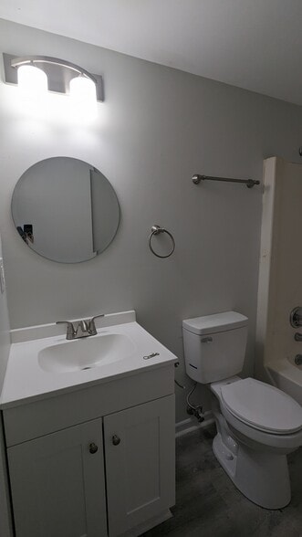 More Photos Of 804 Meadow Ridge Ct, Winston-Salem Apartments For Sale