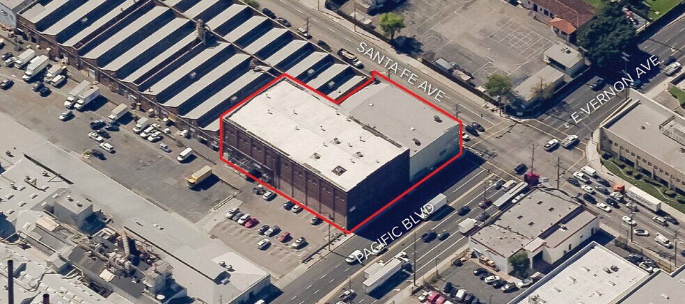 Primary Photo Of 4400-4458 Pacific Blvd, Vernon Warehouse For Lease