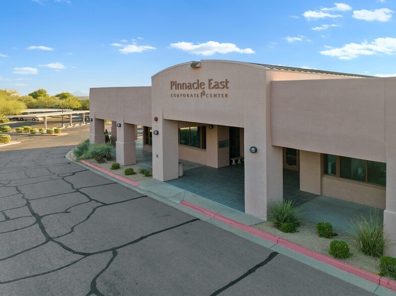 More Photos Of 8955 E Pinnacle Peak Rd, Scottsdale Office For Lease