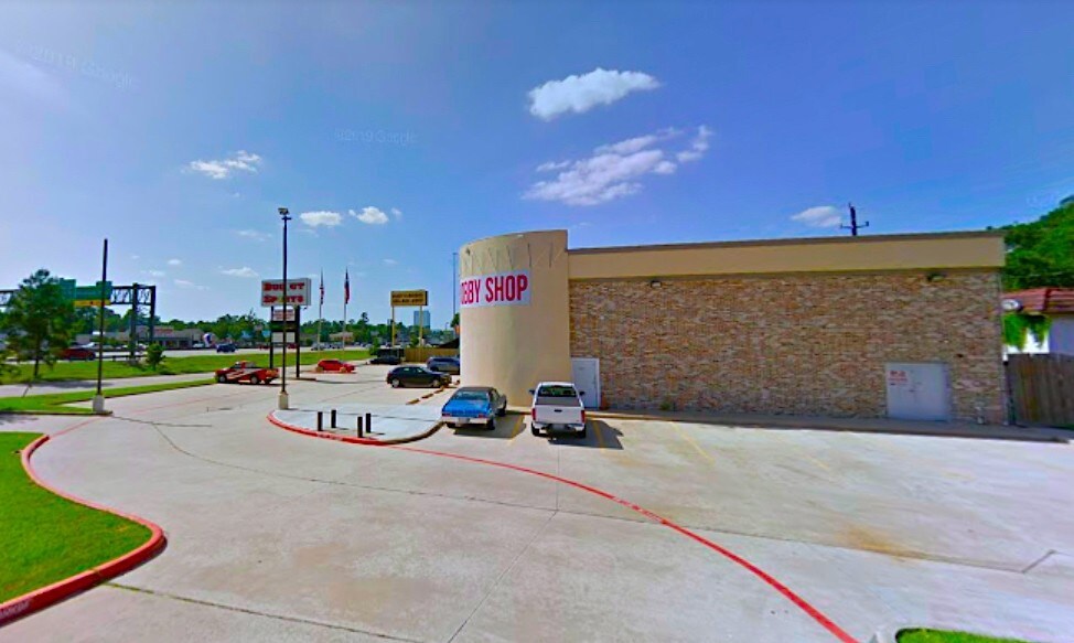 More Photos Of 26302 Interstate 45, Spring Freestanding For Lease