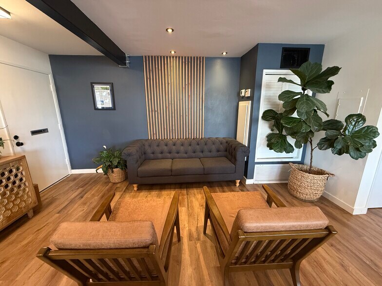 More Photos Of 2734 E Broadway, Long Beach Loft Creative Space For Sale