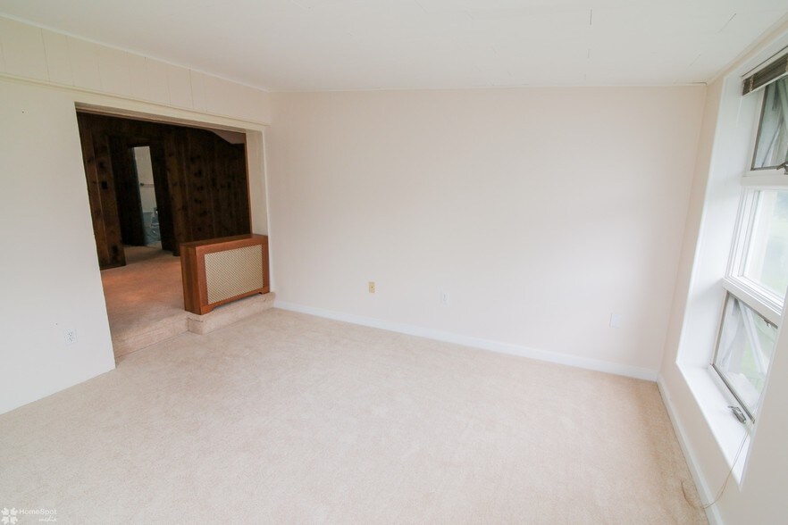 More Photos Of 3305 Municipal Dr, Whitehall Apartments For Sale