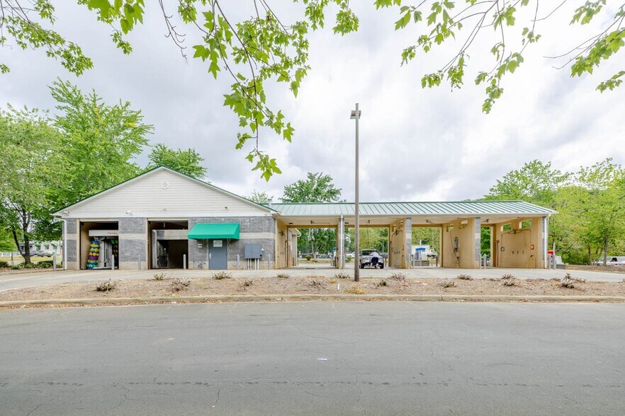 More Photos Of 4437 Neal Rd, Durham Carwash For Sale