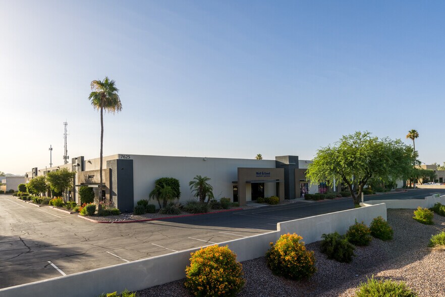 More Photos Of 7625 E Redfield Rd, Scottsdale Warehouse For Lease