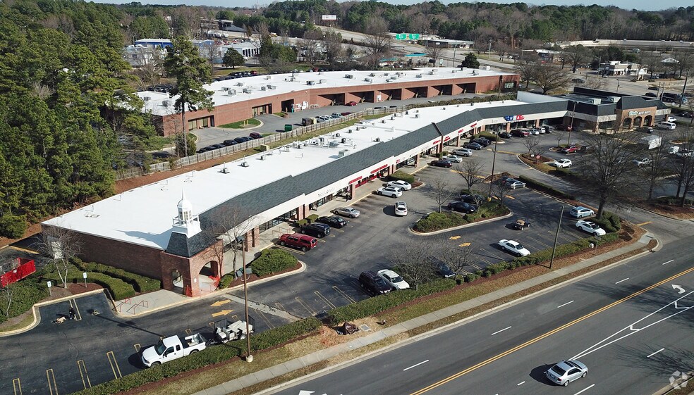 More Photos Of 4011 Capital Blvd, Raleigh Storefront For Lease