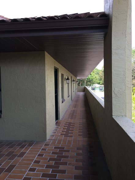 More Photos Of 27725 Old US Highway 41, Bonita Springs Office For Lease