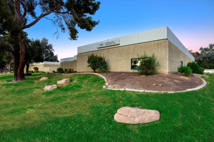 More Photos Of 5310 W Thunderbird Rd, Glendale Unknown For Lease