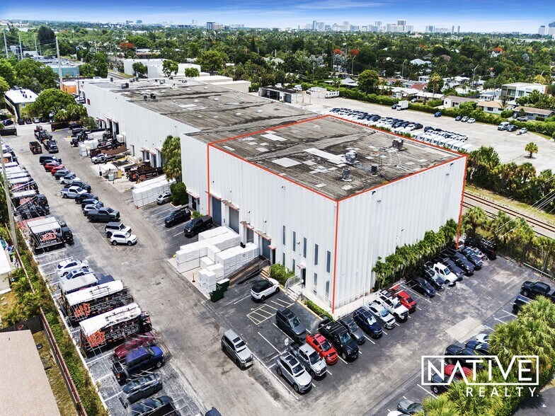 More Photos Of 1500-1600 NE 12th Ter, Fort Lauderdale Warehouse For Lease