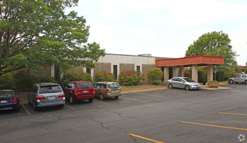 Primary Photo Of 2205 Kramer Ln, Austin Light Distribution For Lease