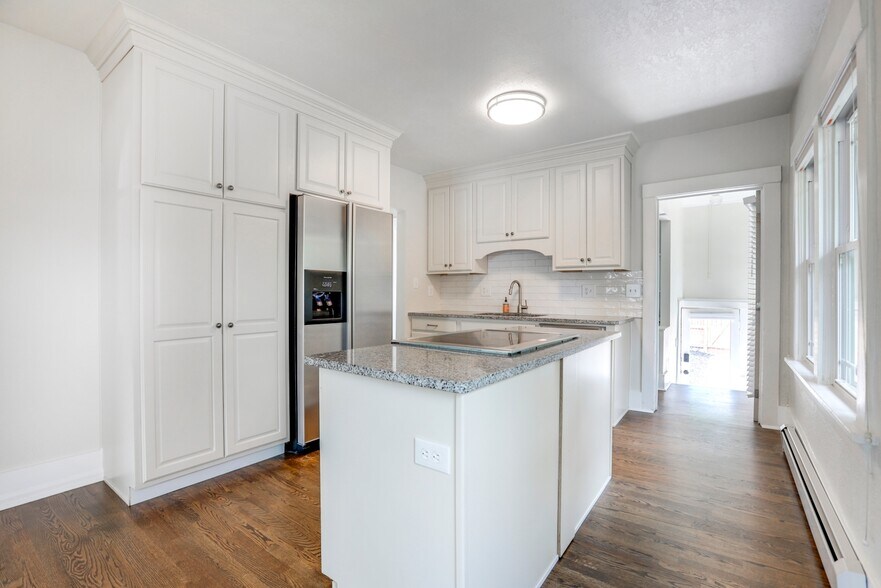 More Photos Of 848-852 S Logan St, Denver Apartments For Sale
