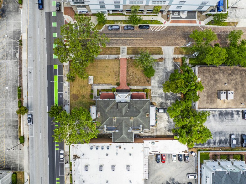 More Photos Of 108 Hillcrest St, Orlando Office For Sale