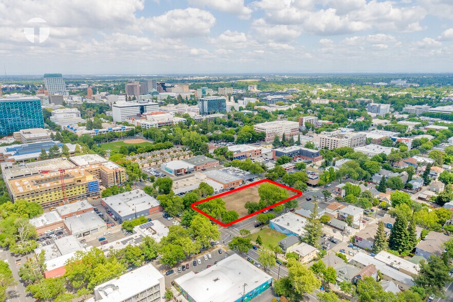 More Photos Of 905 S St, Sacramento Apartments For Sale