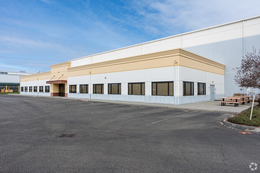 More Photos Of 2615 94th St SW, Everett Manufacturing For Lease