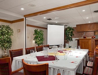 More Photos Of 3325 Davenport Ave, Saginaw Hotel For Sale