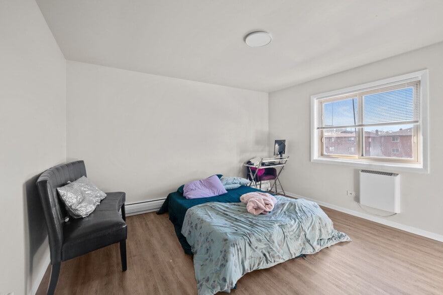 More Photos Of 3069 Bernice Rd, Lansing Apartments For Sale