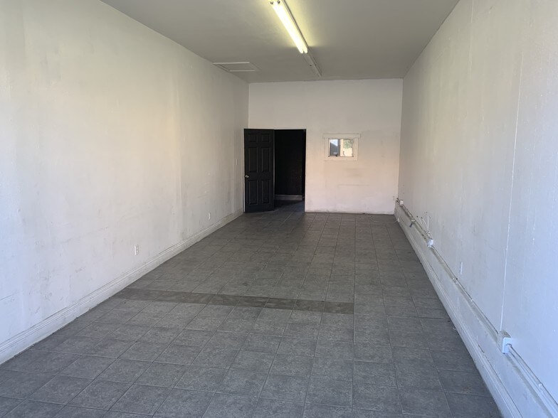 More Photos Of 2214-2218 W Florence Ave, Los Angeles Storefront For Lease