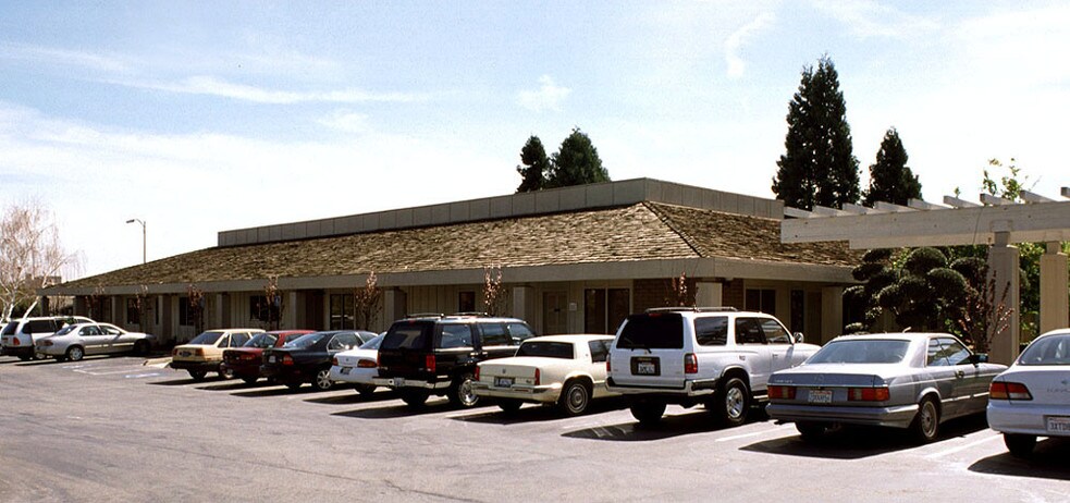 More Photos Of 2542 Samaritan Dr, San Jose Coworking Space