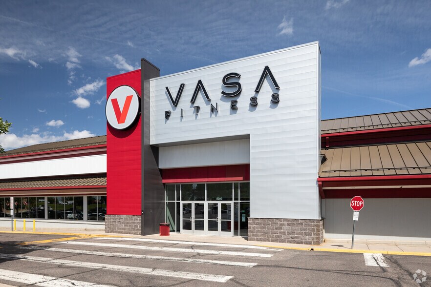 More Photos Of 8200 S Quebec St, Centennial Storefront For Lease