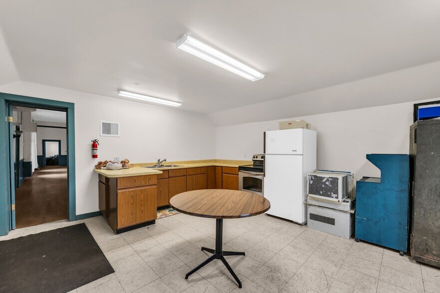 More Photos Of 6101 Lyons St, Burlington Lodge Meeting Hall For Sale