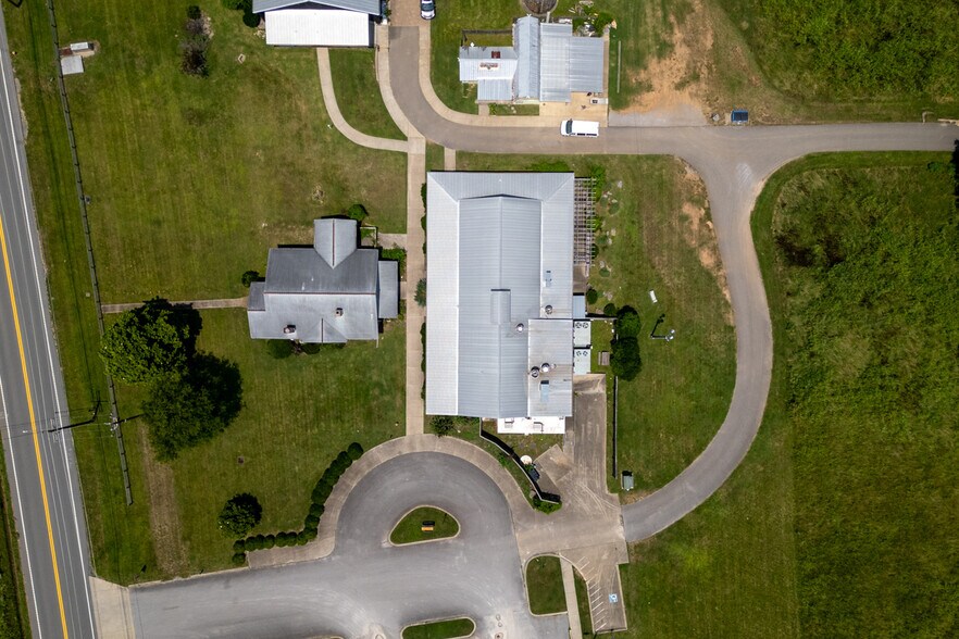 Primary Photo Of 4125 Whites Creek Pike, Whites Creek Unknown For Lease