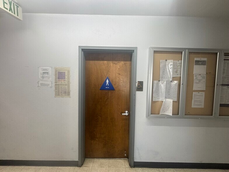 More Photos Of 1230 Bordeaux Dr, Sunnyvale Light Manufacturing For Lease