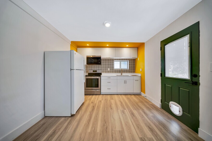 More Photos Of 7411 Carlyle Ave, Miami Beach Apartments For Sale