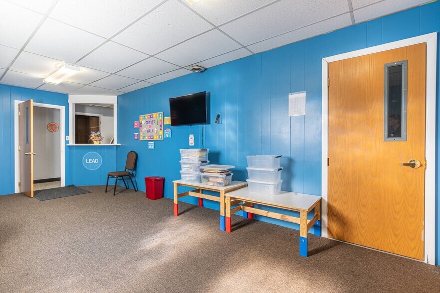 More Photos Of 2552 Bushnell Ave, Dayton Religious Facility For Sale