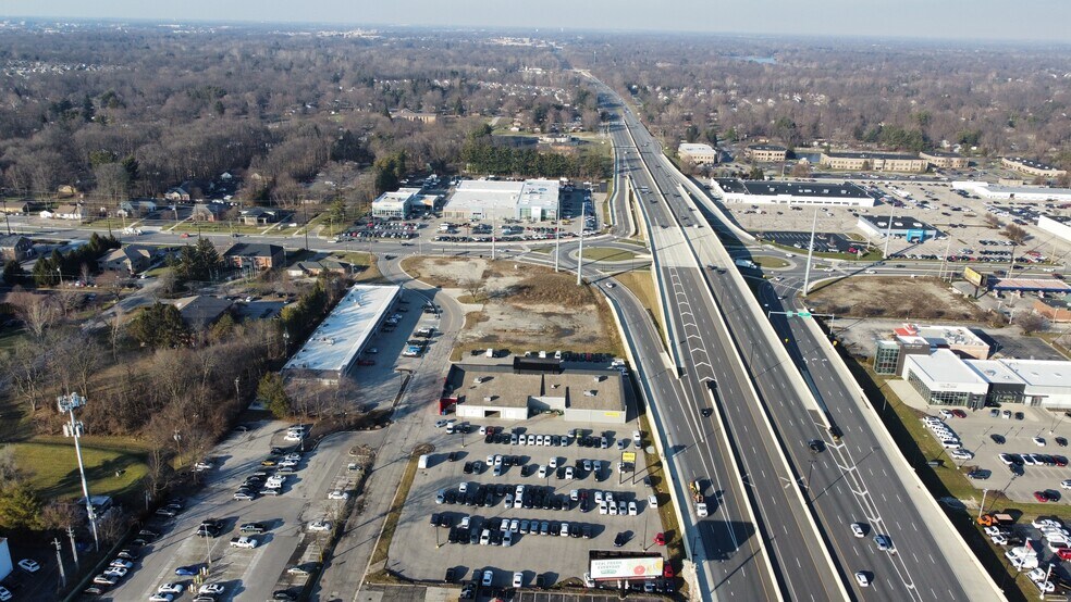 More Photos Of 9445 Haver Way, Indianapolis Freestanding For Sale