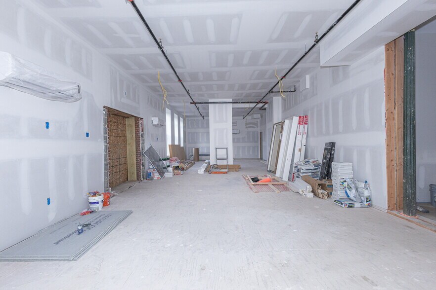 More Photos Of 22 N King St, Gloucester City Storefront Retail Residential For Lease