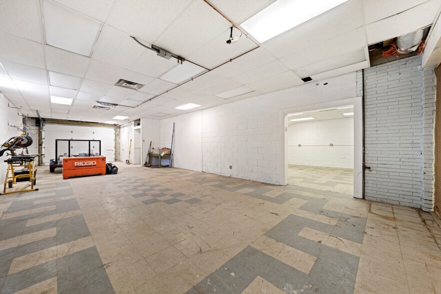 More Photos Of 4651 W 130th St, Cleveland Warehouse For Sale