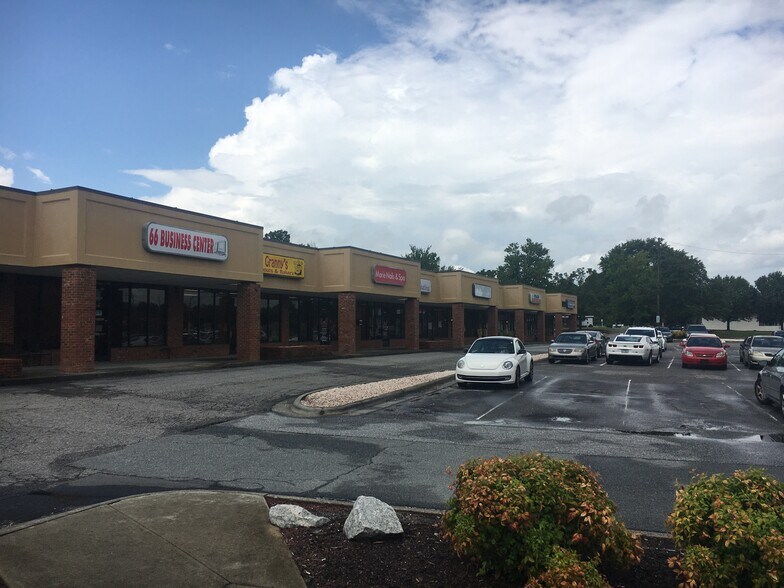 More Photos Of 800 NC Highway 66 S, Kernersville Storefront For Lease