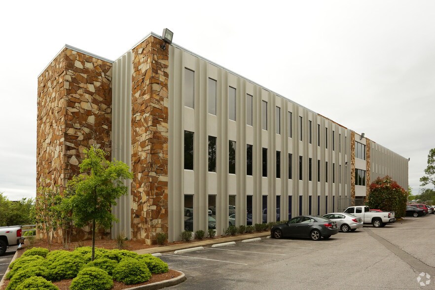 More Photos Of 85 bagby Dr, Birmingham Office For Lease