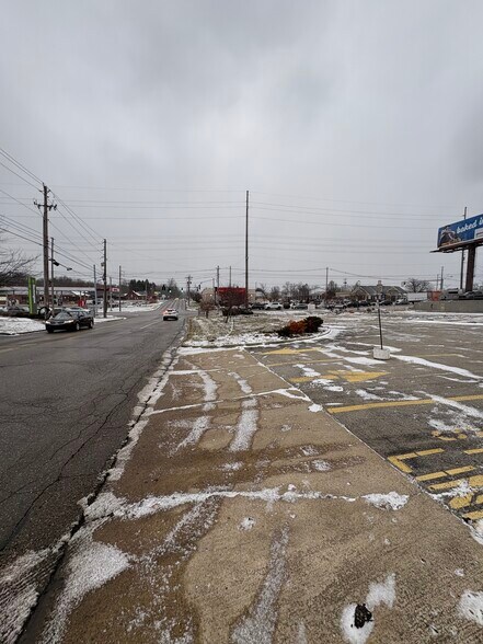 More Photos Of 695 Boardman Canfield Rd, Youngstown Land For Sale
