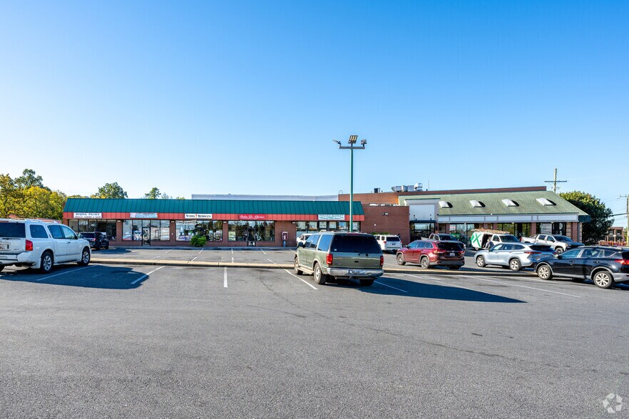 More Photos Of 4523 Kenilworth Ave, Bladensburg General Retail For Lease