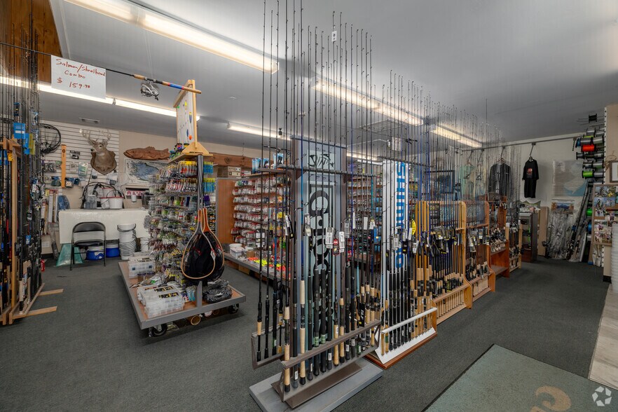 More Photos Of 651-657 US Highway 22 E, White House Station Freestanding For Sale