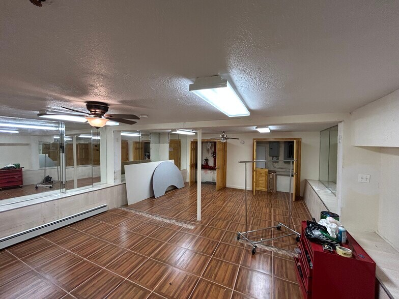 More Photos Of 1025 Rogers Ave, Brooklyn Storefront For Lease